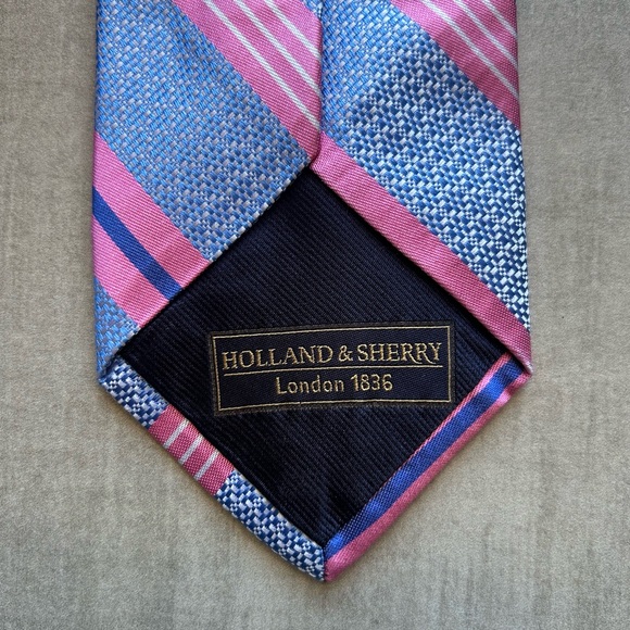 Holland And Sherry London Tie - Picture 5 of 5